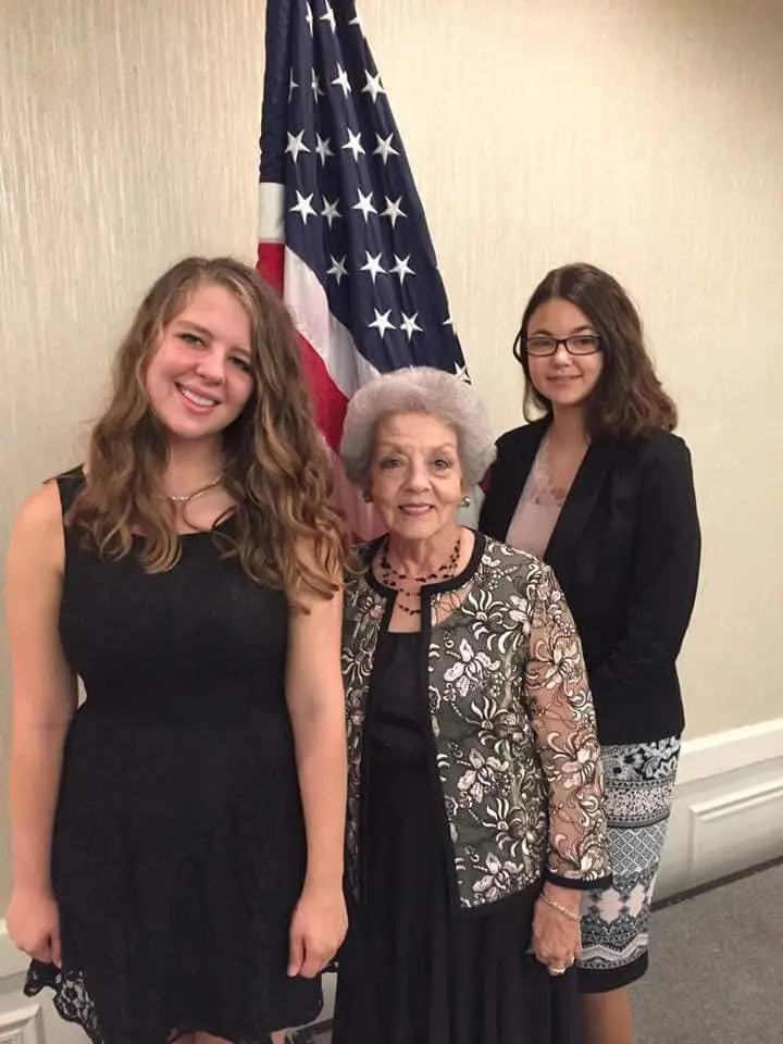 TN Student Eagles with TN State leader Bobbie