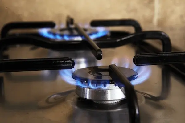 Gas stove