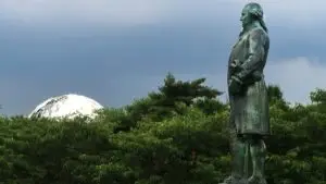 George Washington Statue
