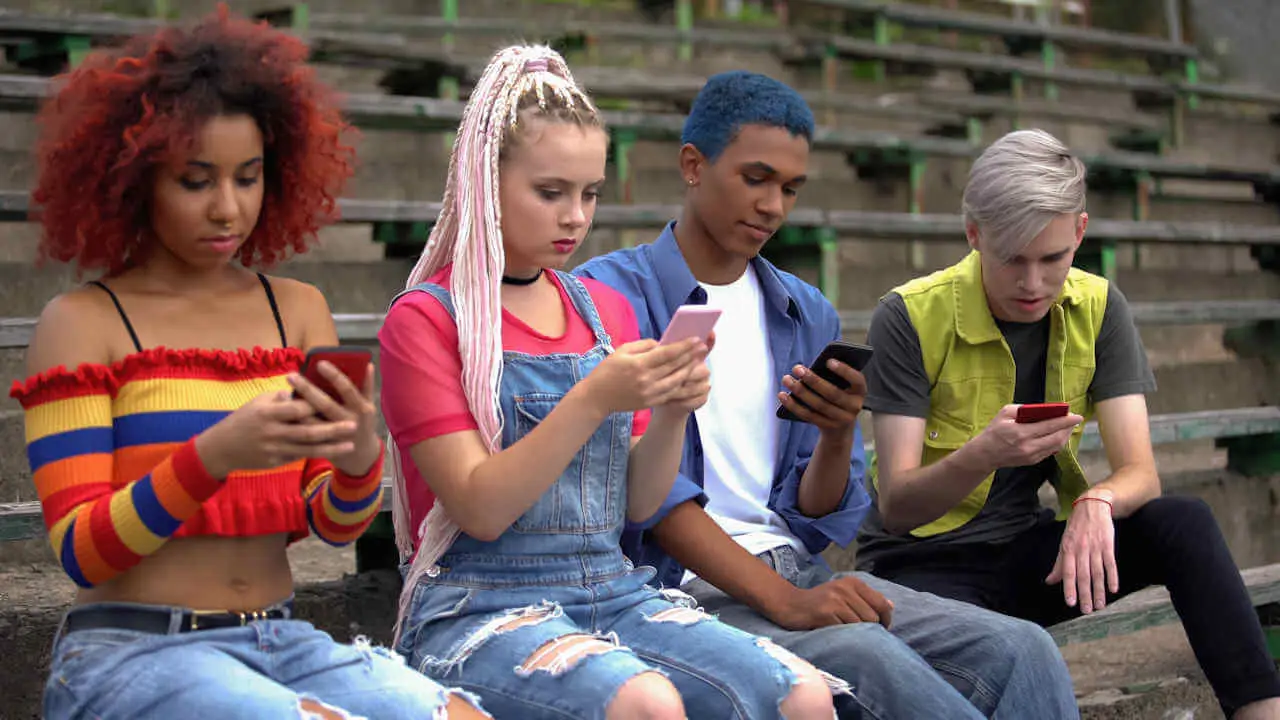 Teenagers on snapchat