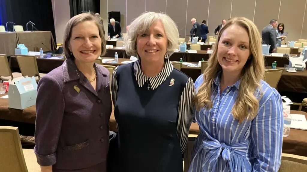 Anne Schlafly, Kris Ullman, and Tabitha Walter